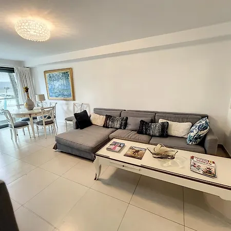 아파트 Direct View To The Red Carpet, 2 Bedroom 311 *